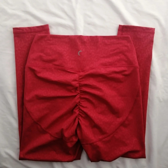 Zyia Red Leopard Scrunchy What Light n Tight Hi-Rise 24" Leggings Cross Waist 12 - Picture 12 of 16